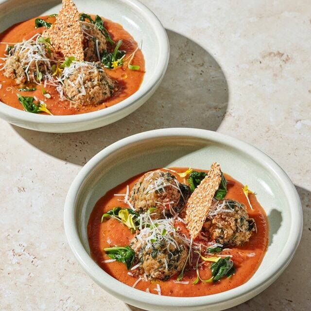 Hirse-Malfatti in rauchiger Gemüsesauce